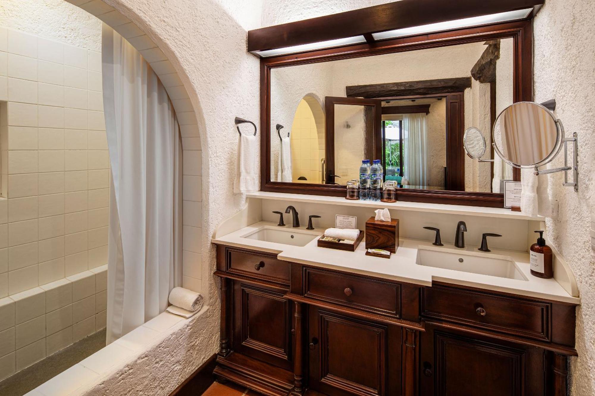 אנטיגואה גואטמלה Las Cruces Boutique Hotel מראה חיצוני תמונה